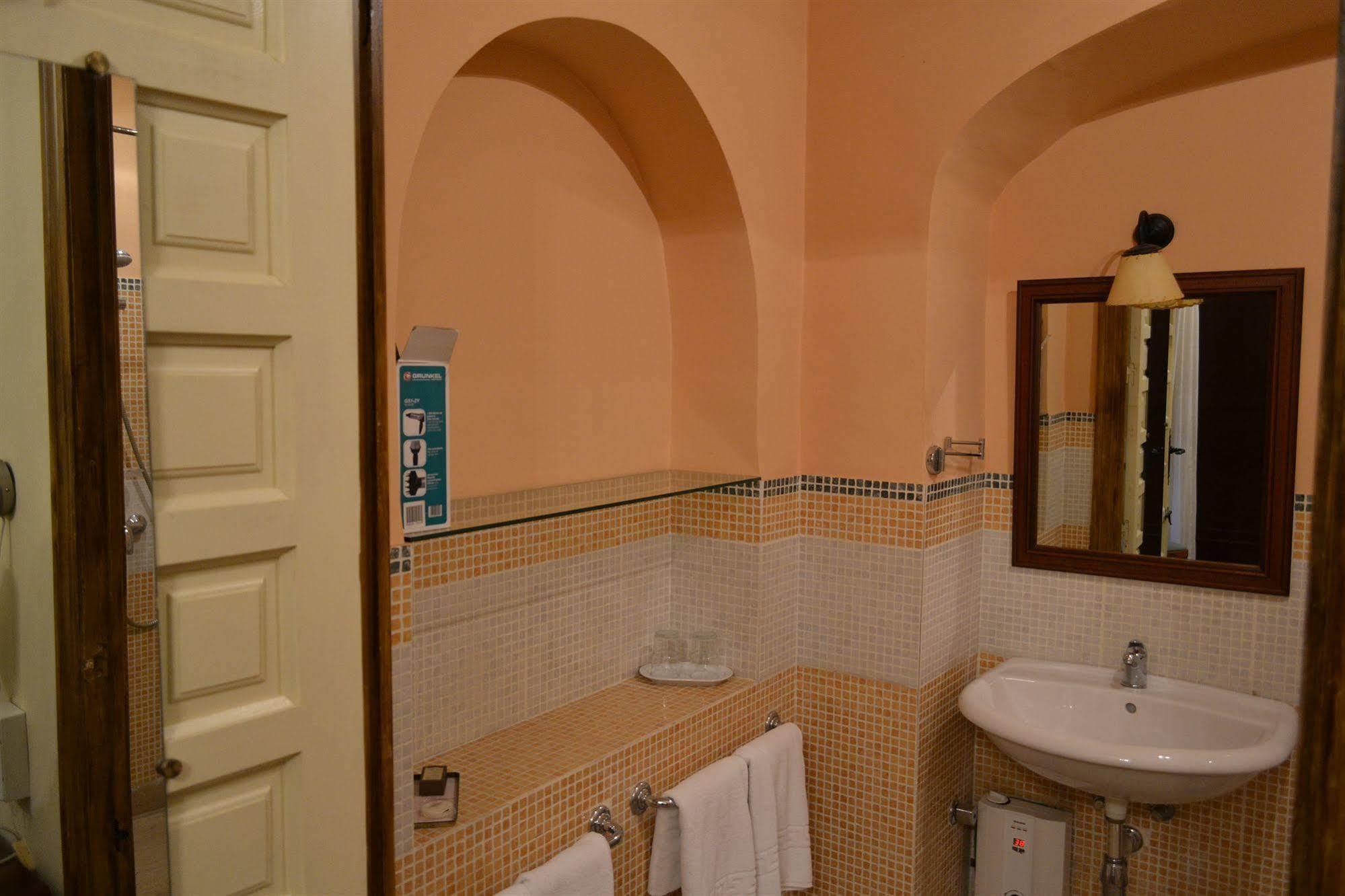Granados Palacio Boutique Hotel Есіха Екстер'єр фото