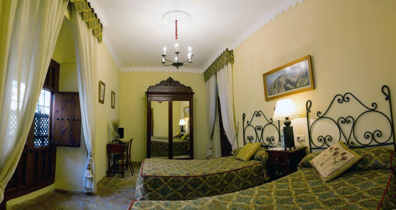Granados Palacio Boutique Hotel Есіха Екстер'єр фото
