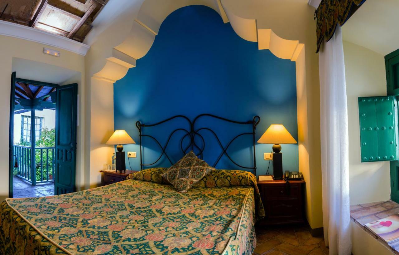 Granados Palacio Boutique Hotel Есіха Екстер'єр фото